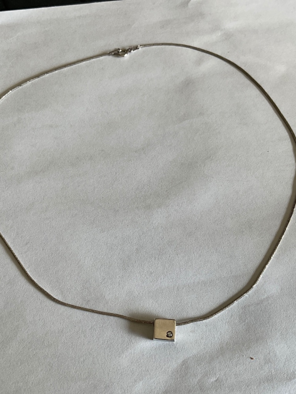 Silver necklace with pendant
